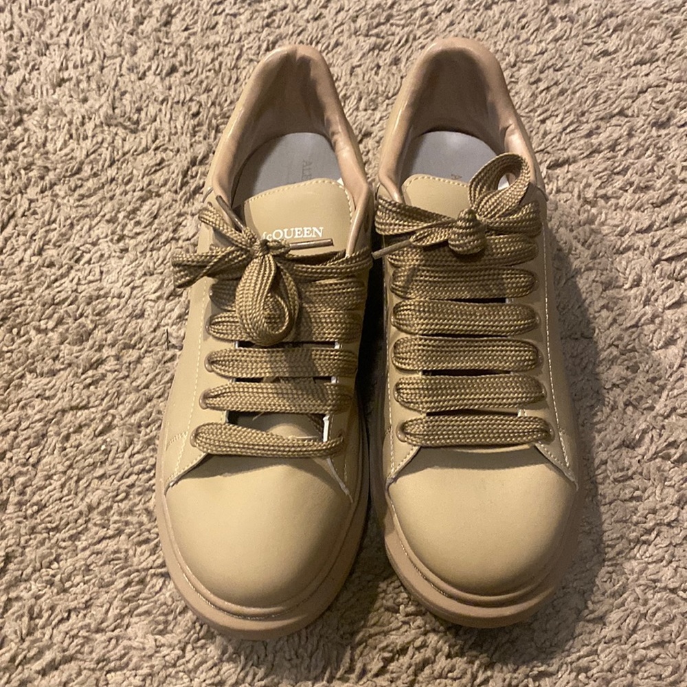 Light Brown Alexander Mcqueens